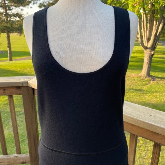 Ann Taylor Dress Black Knit Sleeveless Scoop Neck Size M Scalloped Hem NWT $129 - Picture 12 of 12